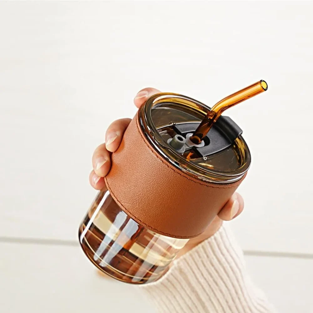 Leak-Proof Glass Tumbler Cup, 400ml Clear Reusable Smoothie Mugs with Leak Proof Lid and Heat Resistant Leather Band - Image 2